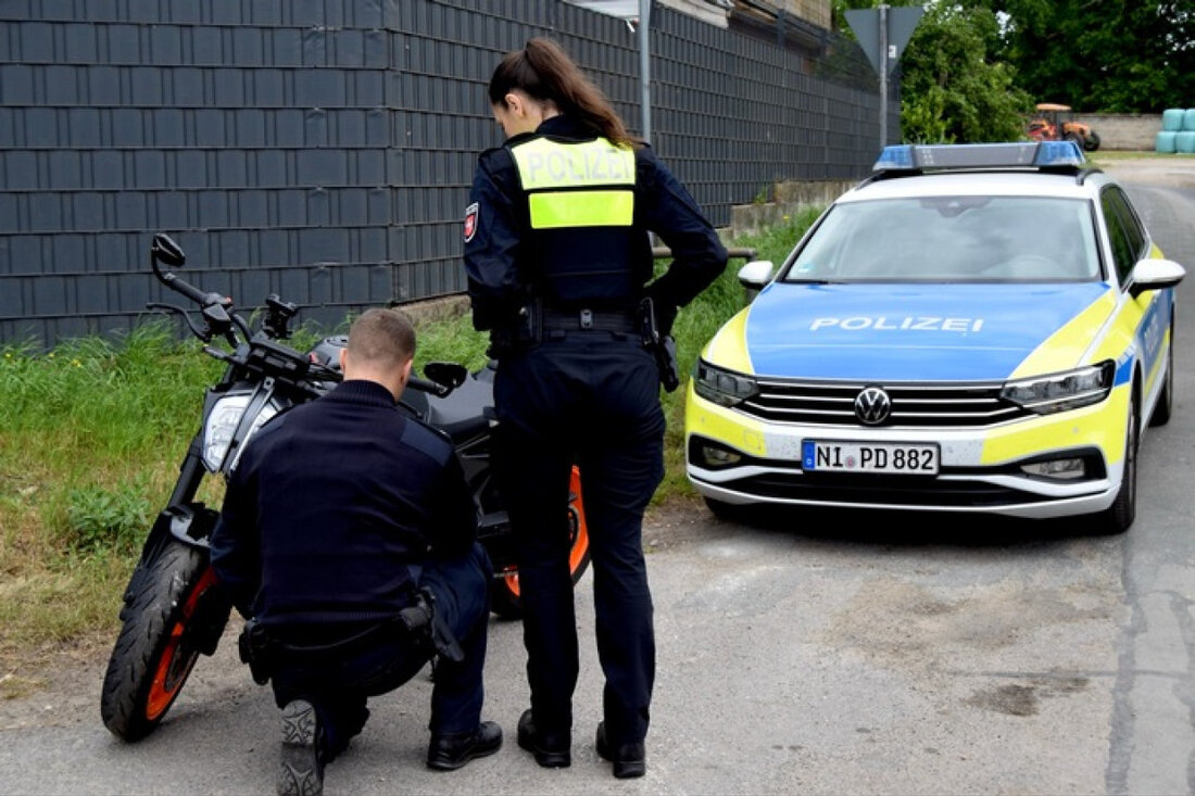Am 18. Mai 2025 führte das Polizeikommissariat Stolzenau Motorradkontrollen durch, um die Verkehrssicherheit zu erhöhen und Unfälle zu vermeiden.