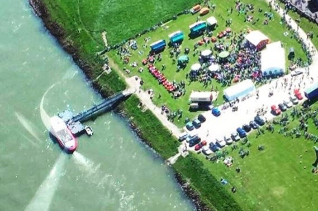 Erleben Sie das traditionelle Biwak der Feuerwehr Kalkar am 29. Mai 2025 in Grieth am Rhein mit Speisen, Musik und Familienunterhaltung.
