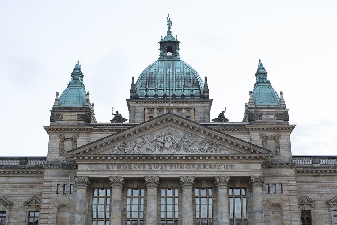 Bundesverwaltungsgericht prüft umstrittene Mehrarbeit für Lehrer in Sachsen-Anhalt – eine Entscheidung mit weitreichenden Konsequenzen.