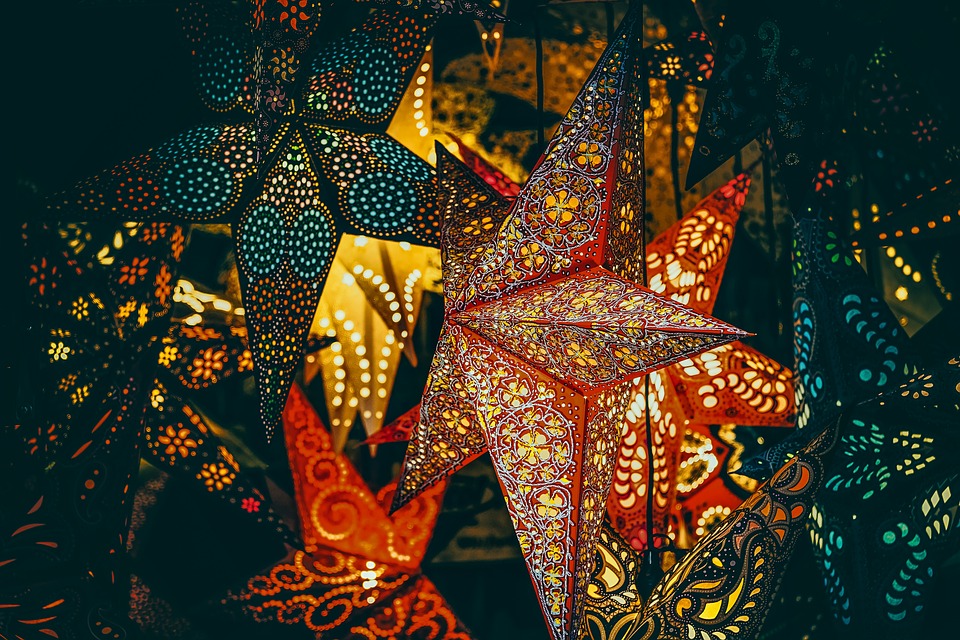 Einzigartiger Weihnachtsmarkt in Dresden - Historische Kulisse und zauberhafte Atmosphäre laden zum Verweilen ein
