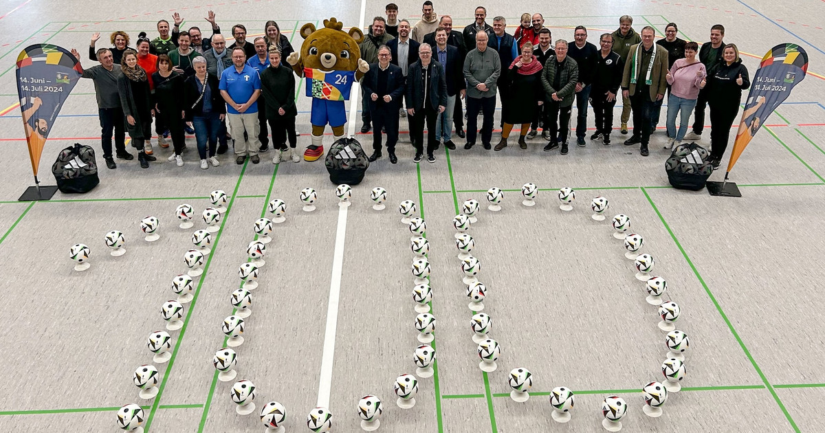 Countdown läuft: Offizieller Spielball der UEFA EURO 2024 verteilt