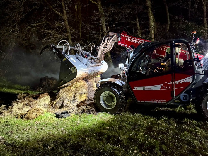 Feuerwehr verhindert drohenden Waldbrand in Herkenrath!