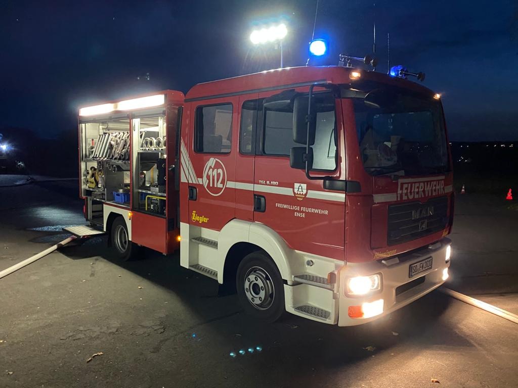 Innovativer Fahrzeugtausch: Feuerwehr Ense verbessert Löschkapazität!