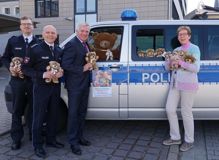 Policei Lüneburg: 240 Teddybären für Trost in Krisensituationen!