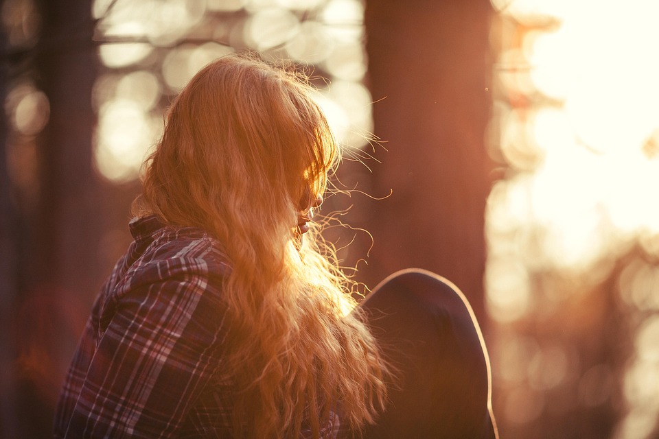 Zusammenziehen: Ein emotionaler Stresstest für neue Paare